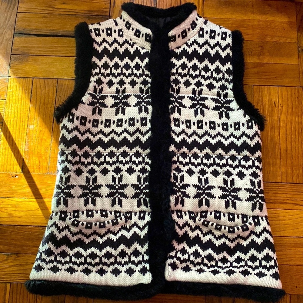 Talbots warm black and white vest size: S